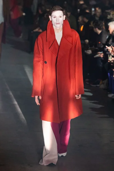 Look 23